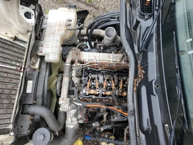 2020 International RH613