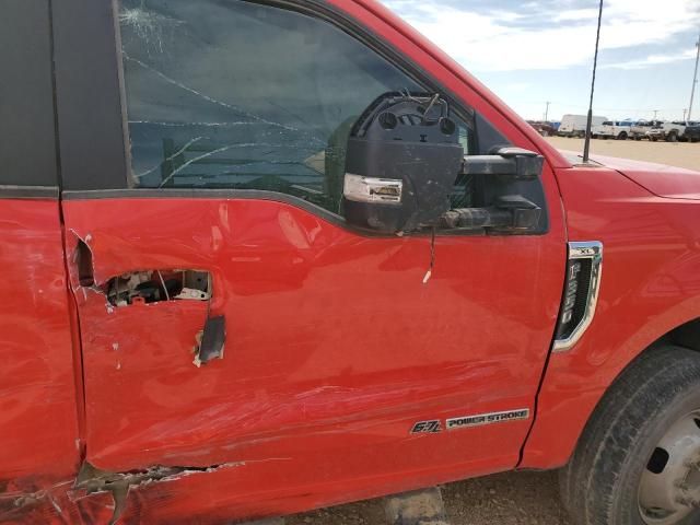 2022 Ford F350 Super Duty