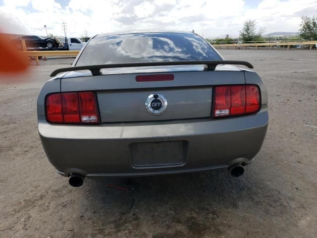 2005 Ford Mustang GT