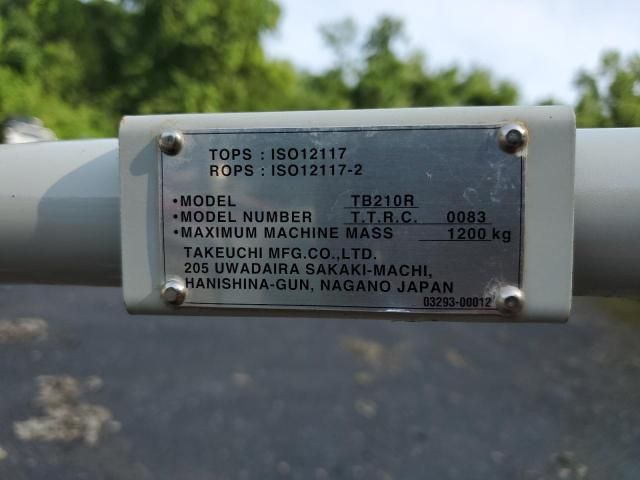 2022 Takeuchi TB210R