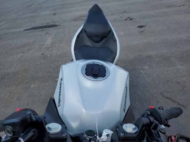 2025 Kawasaki EX500 H
