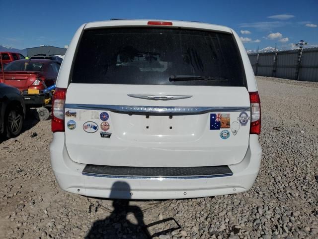2014 Chrysler Town & Country Touring