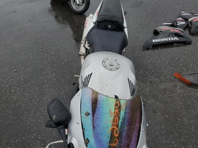 2002 Honda CBR900 RR