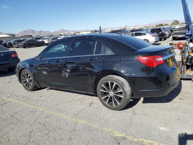 2012 Chrysler 200 Touring