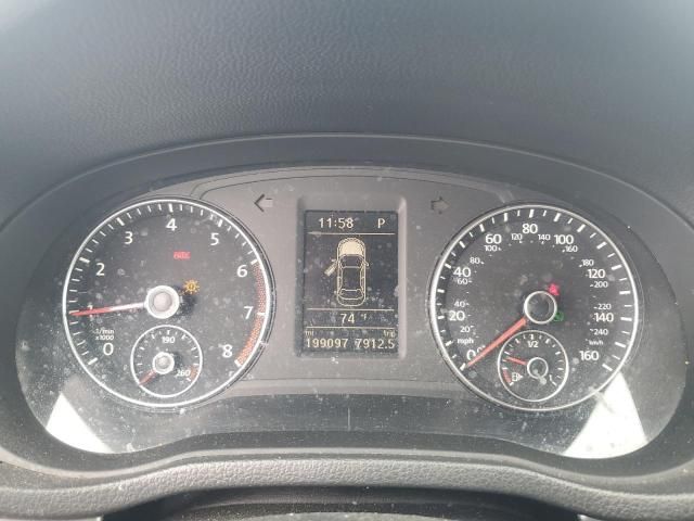 2014 Volkswagen Passat SE