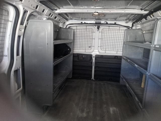 2013 Chevrolet Express G2500