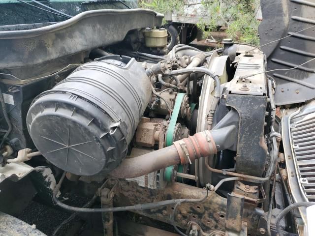 2007 International 4300 Rollback Truck