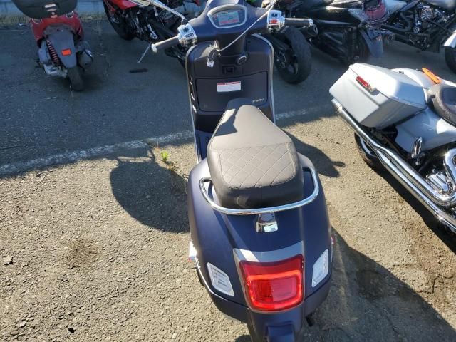 2024 Vespa GTS/SEI Giorni 300