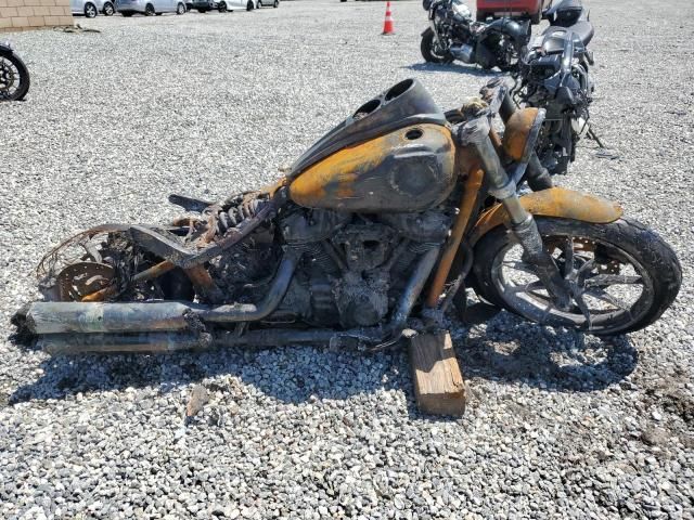 2019 Harley-Davidson Fxlr