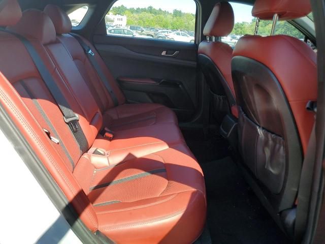 2022 KIA K5 GT Line