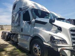 Salvage cars for sale from Copart Kansas City, KS: 2021 Freightliner Cascadia Semi Truck