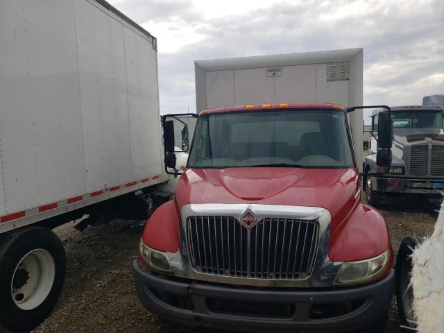 2013 International 4000 4300 LP