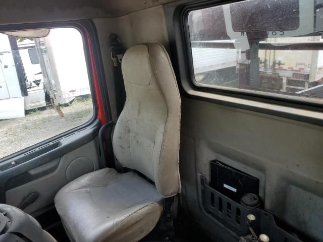 2007 Volvo VHD ROLL-OFF Container Truck