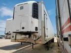 2010 Utility VS2RA Refrigerated Van Trailer