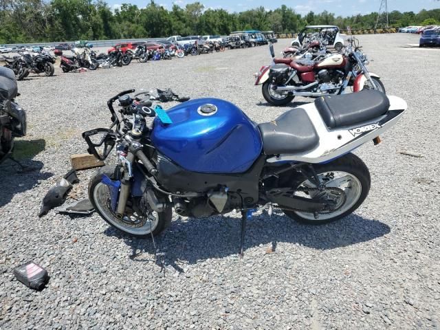2001 Suzuki GSX-R600