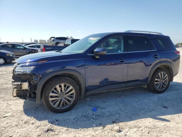 2023 Nissan Pathfinder SL