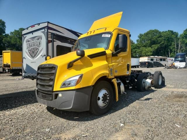 2024 Freightliner Cascadia 126 Semi Truck