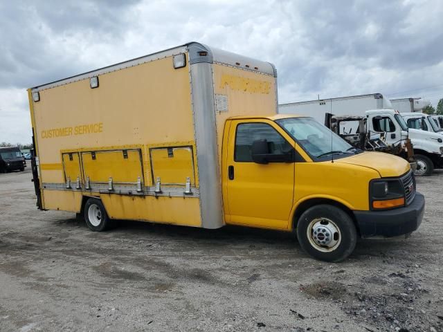 2013 GMC Savana Cutaway G3500