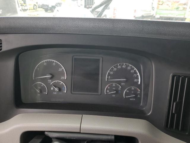 2020 Freightliner Cascadia 126 Semi Truck
