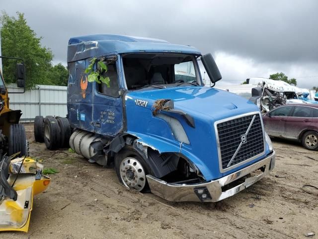 2009 Volvo VNL Semi Truck