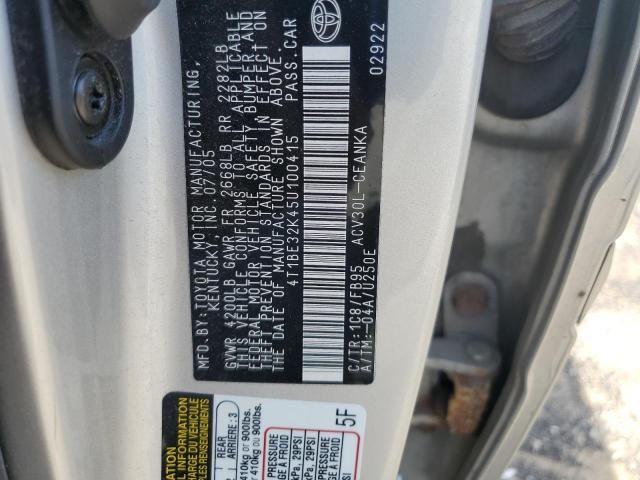 2005 Toyota Camry LE