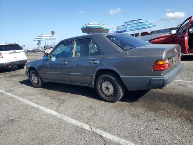1987 Mercedes-Benz 300 E