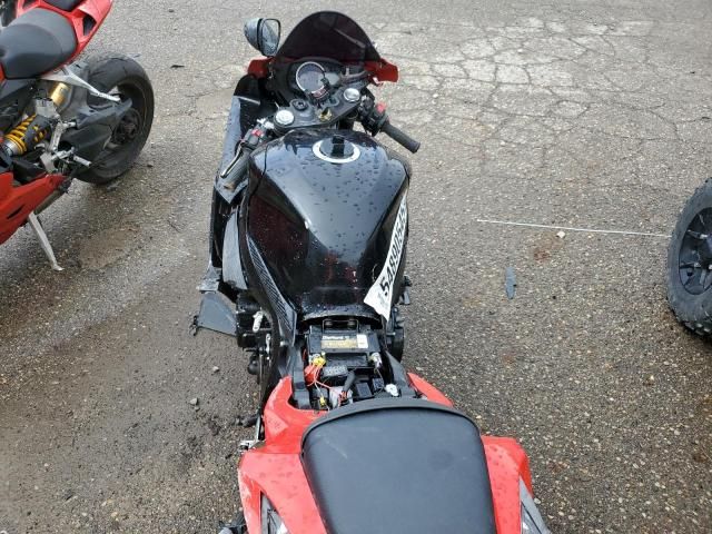 2013 Suzuki GSX-R600