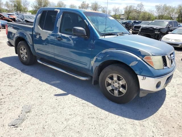 2005 Nissan Frontier Crew Cab LE