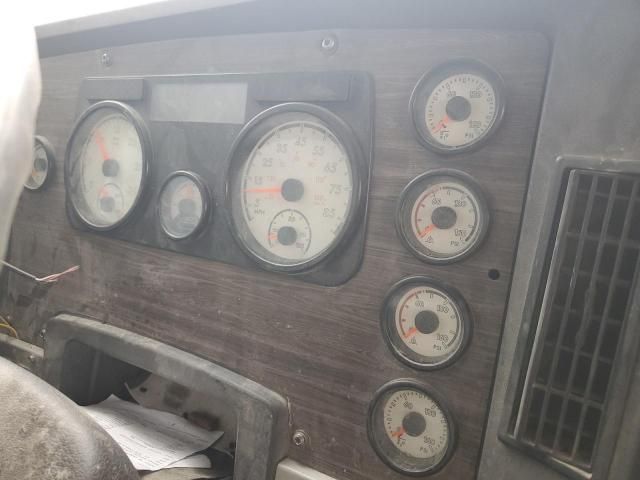2016 Freightliner Coronado Dump Truck