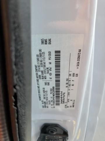 2021 Ford Econoline E350 Super Duty Cutaway Van