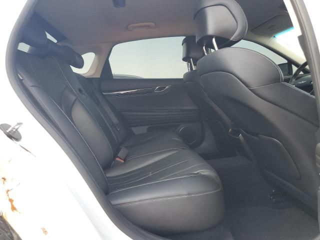 2023 Genesis G80 Base