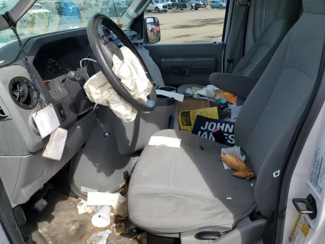 2010 Ford Econoline E250 Van