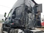 2019 Freightliner Cascadia 126 Semi Truck