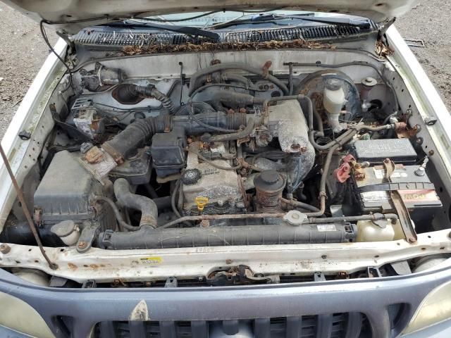 2004 Toyota Tacoma