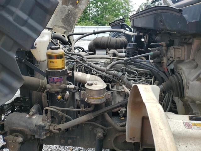 2014 Hino 258 268