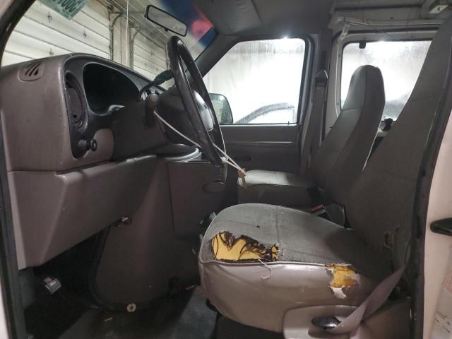 1998 Ford Econoline E250 Van