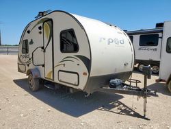 Salvage trucks for sale at Abilene, TX auction: 2014 Wildwood 2014 Foresriver R-POD