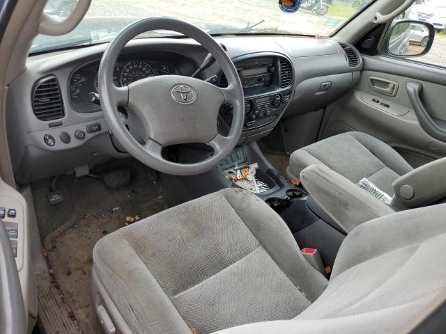 2005 Toyota Sequoia SR5