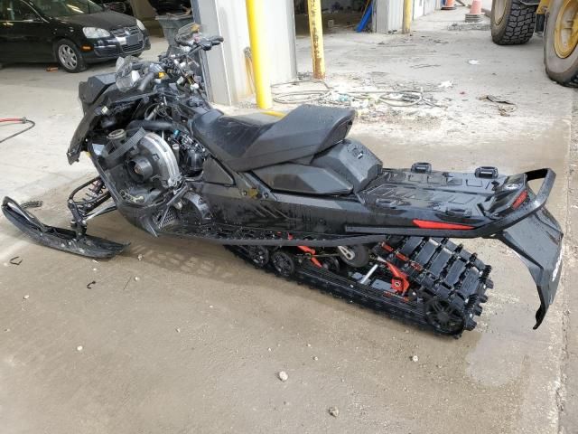 2021 Skidoo 2021 Skidoo Renegade