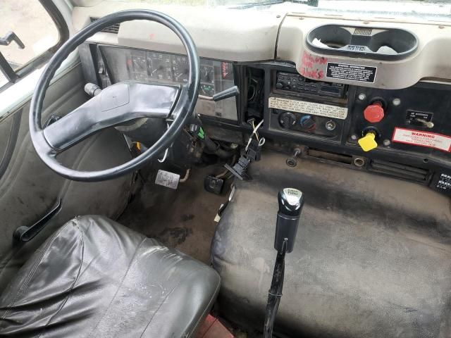2000 International 8000 8100
