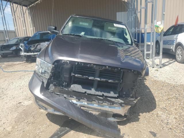 2015 Dodge RAM 1500 SLT