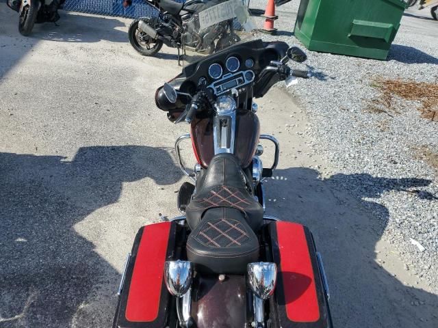 2010 Harley-Davidson Flhtcu
