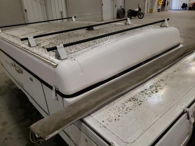 2000 Coleman Cheyenne