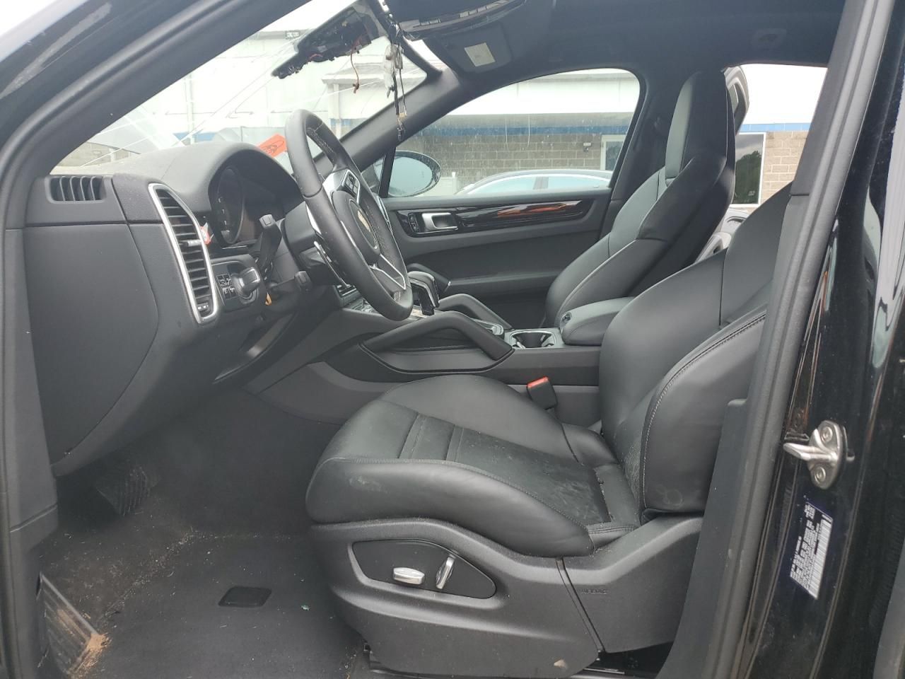 2021 Porsche Cayenne Coupe