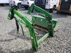 2021 John Deere 220R