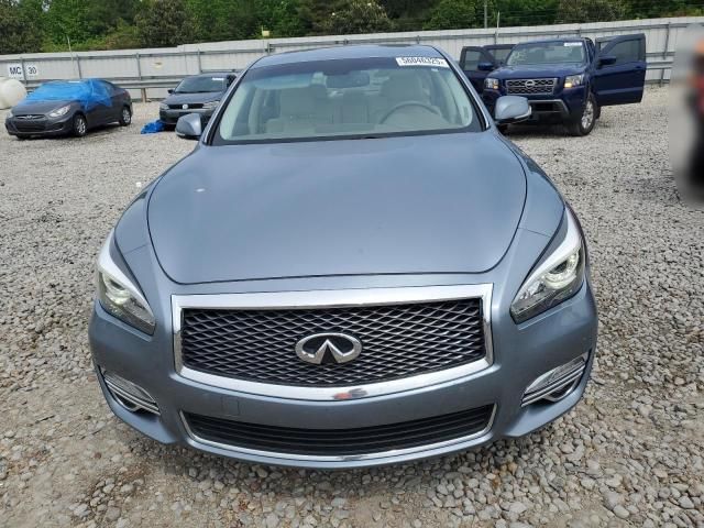 2018 Infiniti Q70 3.7 Luxe