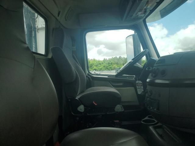 2017 Volvo VNL Semi Truck