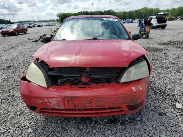 2005 Ford Focus ZX4
