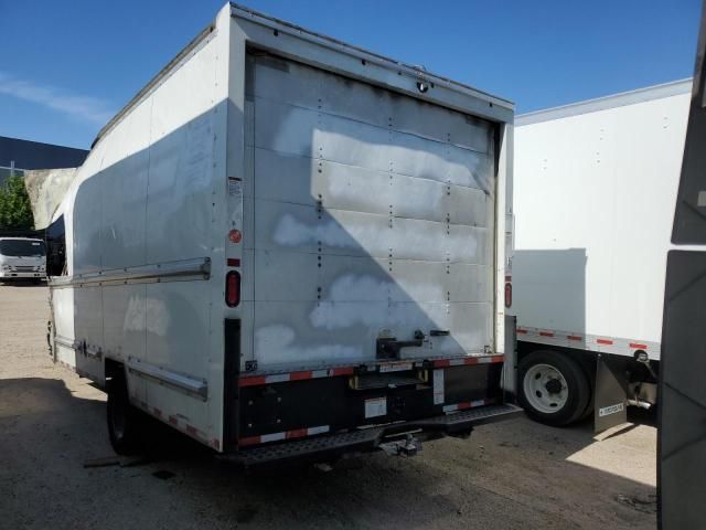 2022 GMC Savana Cutaway G3500