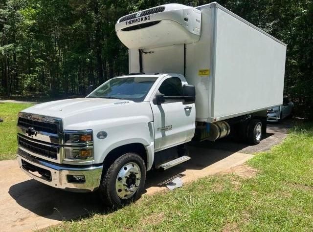 2023 Chevrolet Silverado Medium Duty